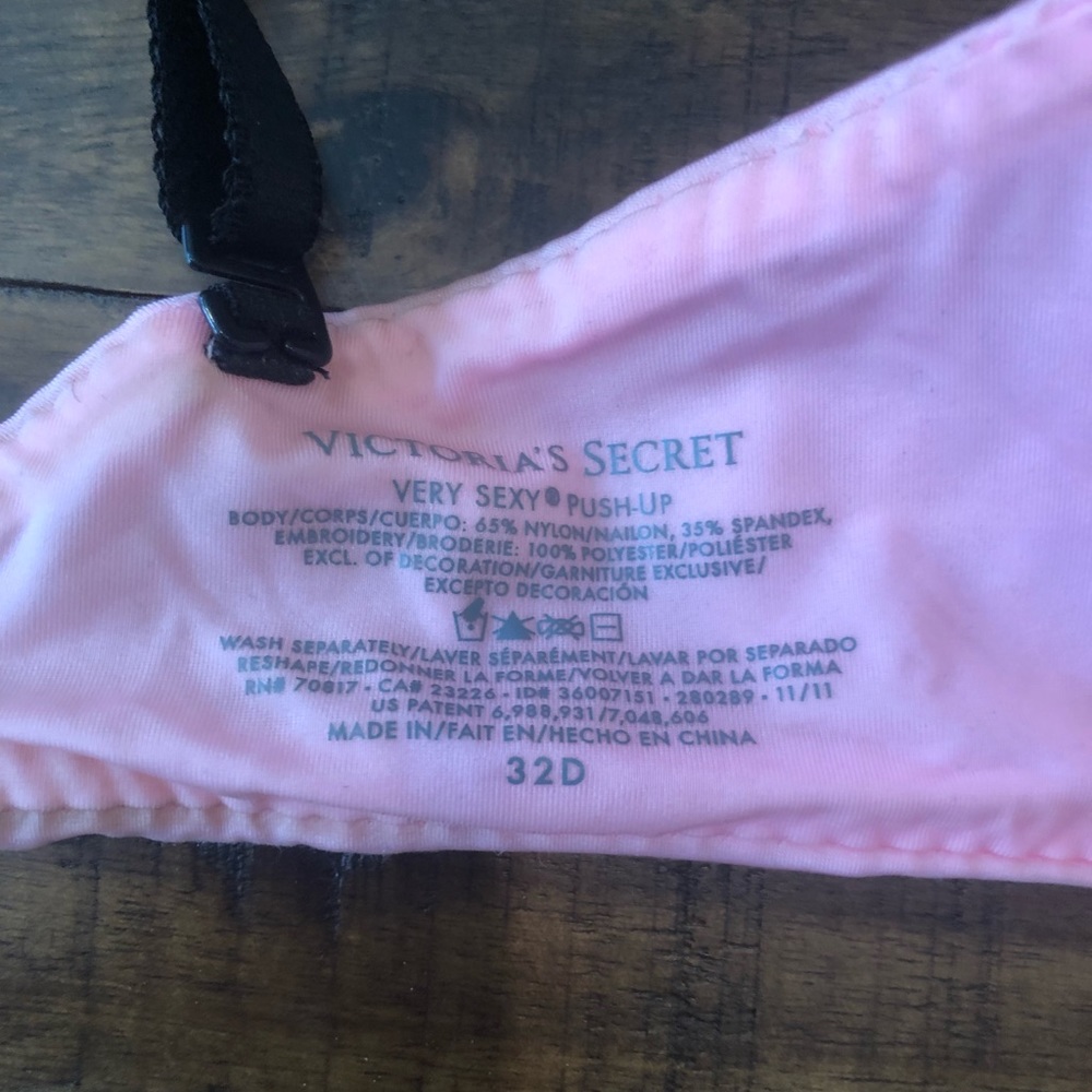 Bra - Picture 3 of 4